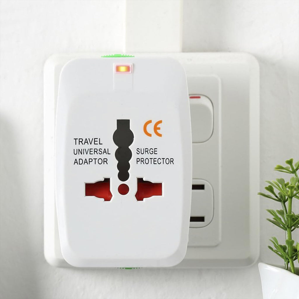 Adaptador Universal de Viaje con Puertos USB-A y USB-C