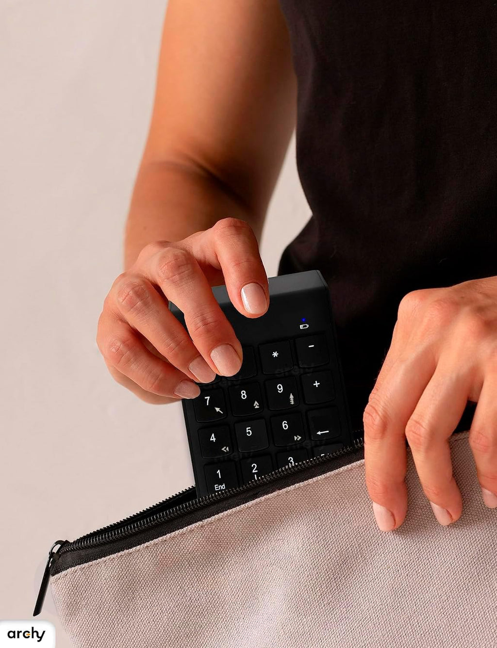Teclado Numérico Inalámbrico de 18 Teclas 2.4 GHz